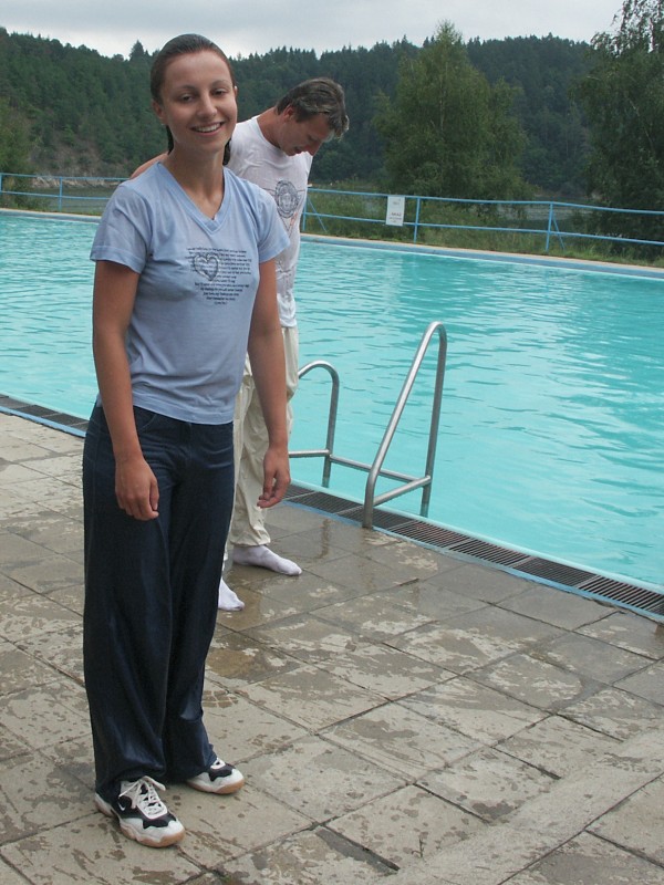 mb050804049.jpg